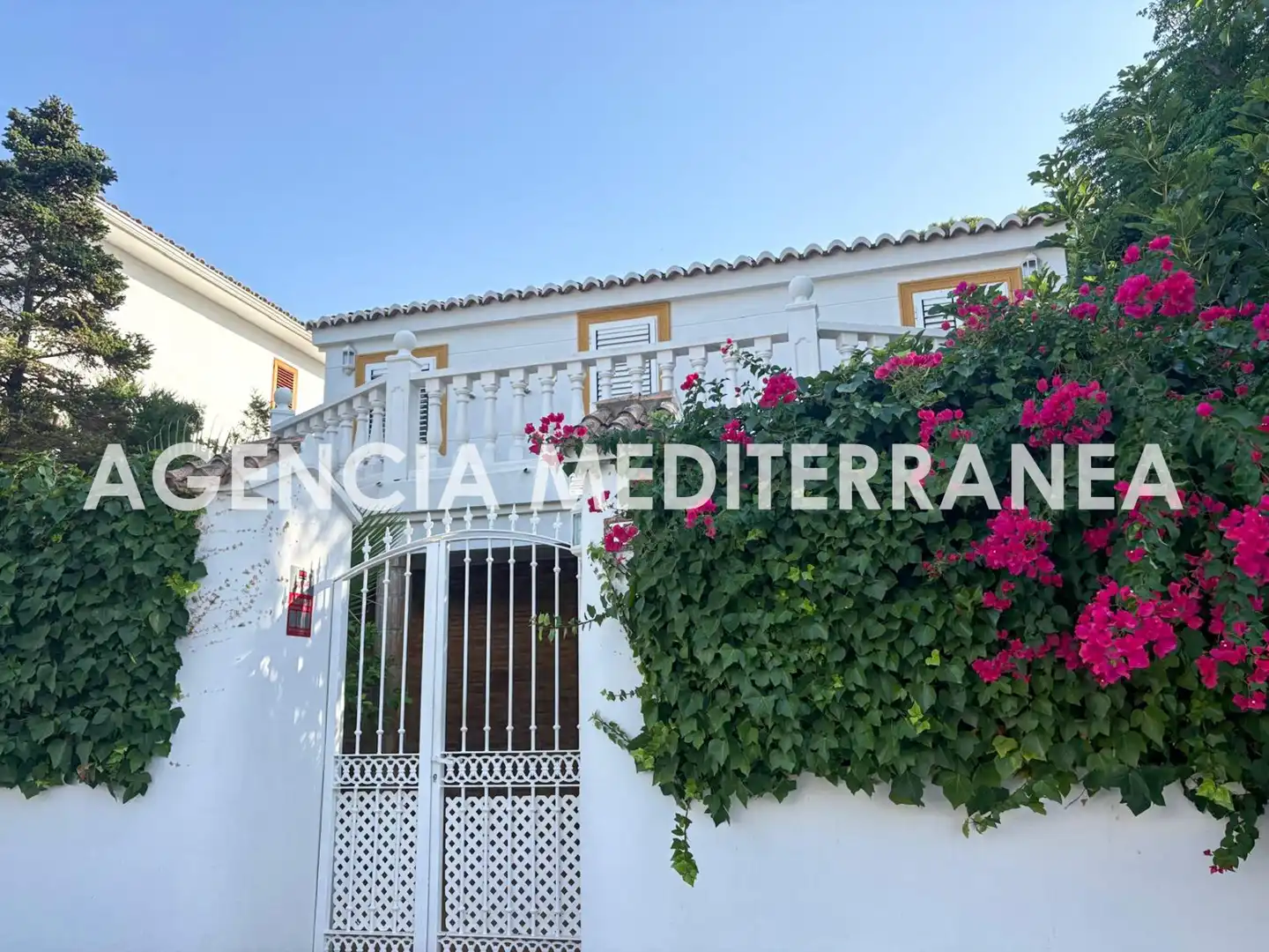 Vista exterior de Casa o chalet en venta en Paterna con Calefacción, Jardín privado y Terraza