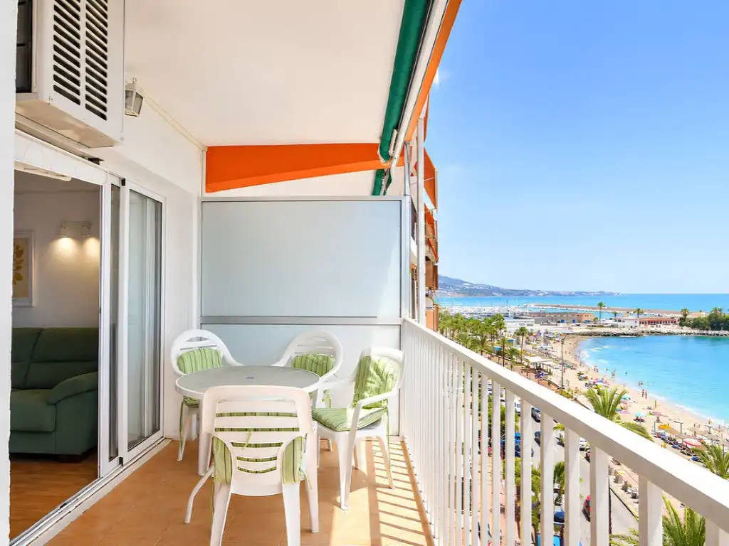 Terraza de Piso en venta en Fuengirola con Aire acondicionado, Terraza y Amueblado