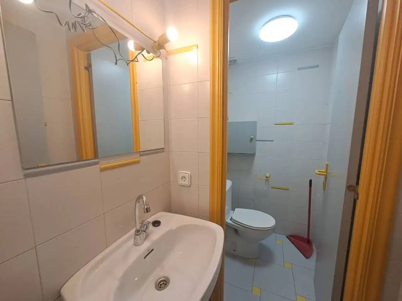 Bany de Local en venda en Burgos