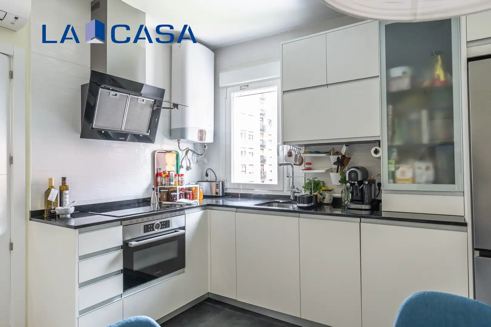 Cocina de Piso en venta en Madrid con Calefacción