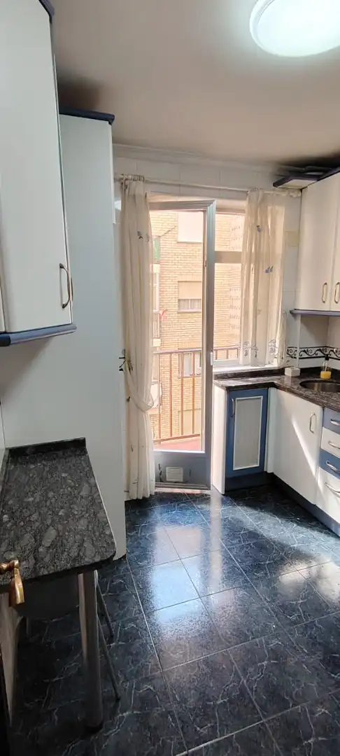 Balcony of Flat for sale in Salamanca  with Heating, Parquet flooring and Terrace