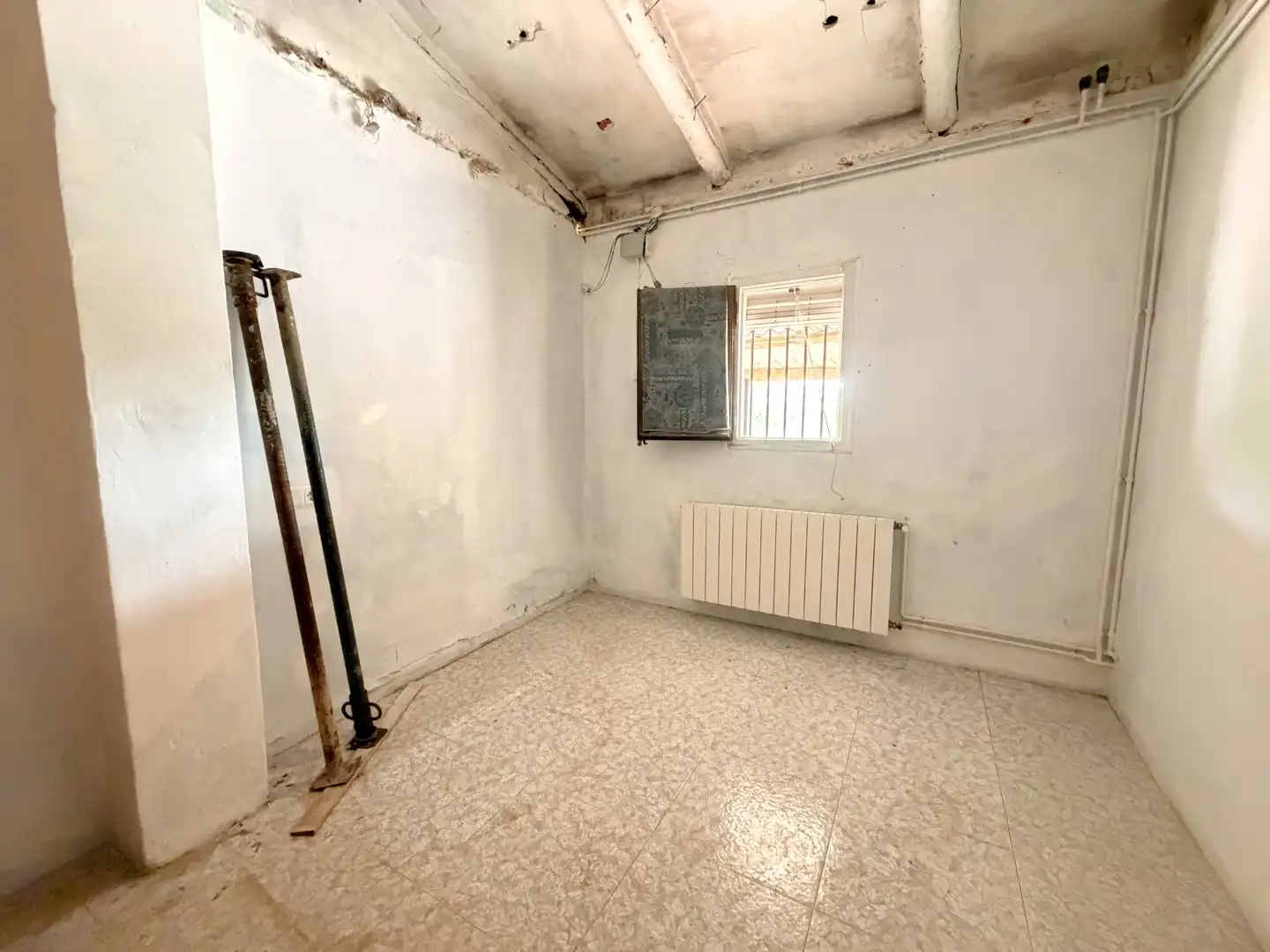 Houses for sale in Girona  with Private garden and Terrace