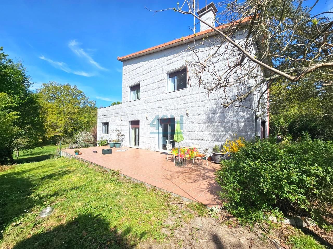 Jardí de Casa o xalet en venda en Nogueira de Ramuín amb Calefacció, Jardí privat i Terrassa