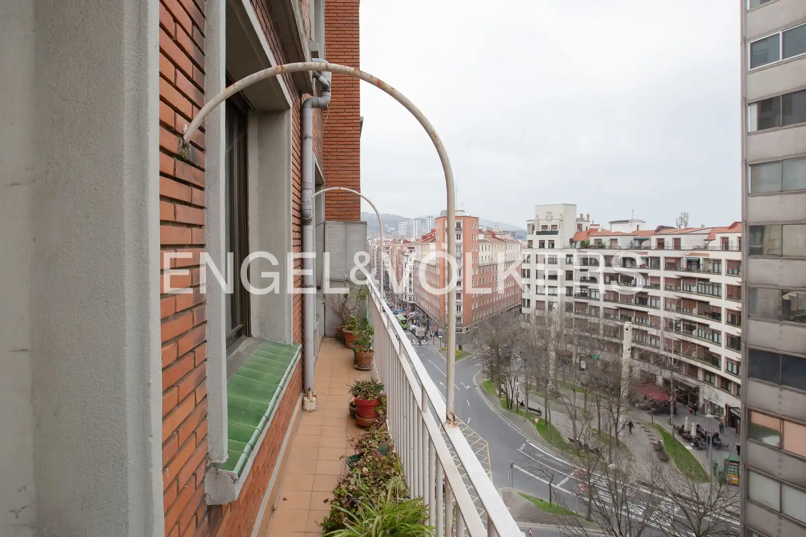 Vista exterior de Piso en venta en Bilbao  con Calefacción y Balcón
