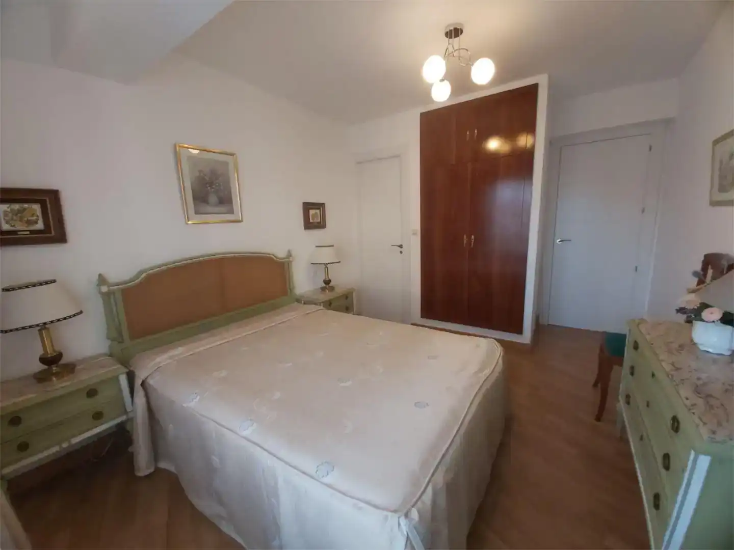 Schlafzimmer von Wohnung zur Miete in Rondilla