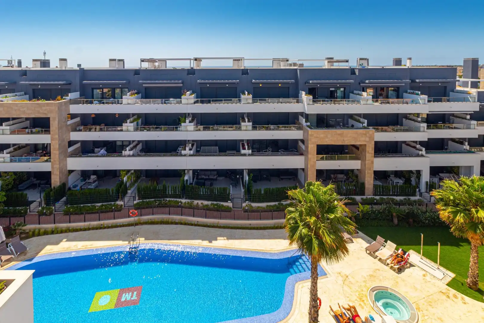 Piscina de Àtic en venda en Orihuela amb Aire condicionat, Calefacció i Terrassa