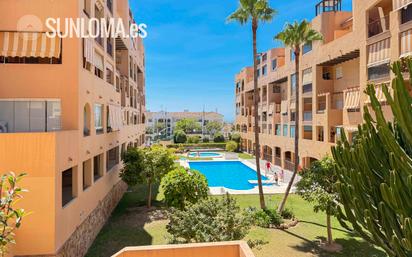 Vista exterior de Apartament en venda en Fuengirola amb Aire condicionat, Terrassa i Balcó