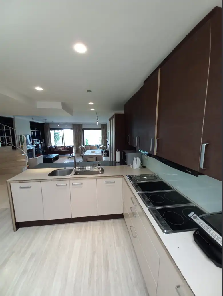 Casa con piscina en venta en La Quinta, imagen 3