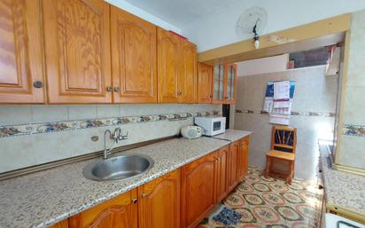 Kitchen of Flat for sale in  Santa Cruz de Tenerife Capital  with Balcony