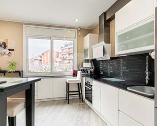 Kitchen of Flat for sale in  Barcelona Capital  with Heating and Furnished