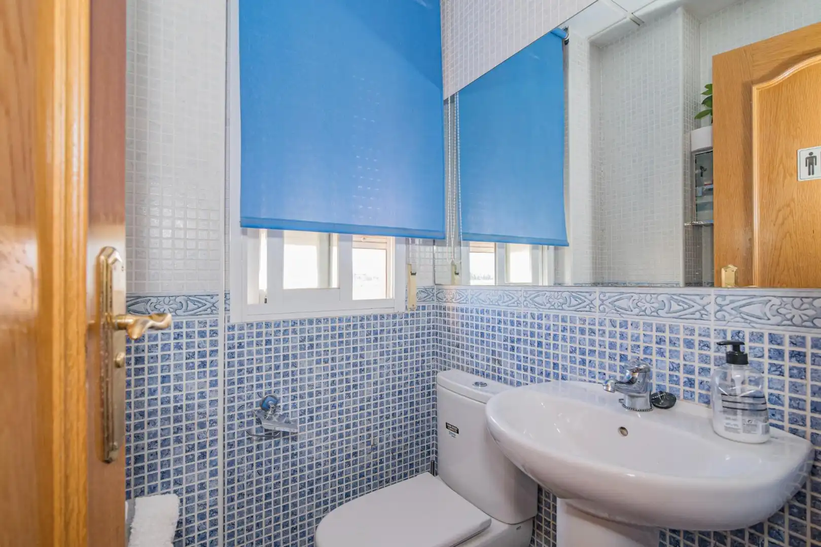 Baño de Casa adosada en venta en Armilla con Aire acondicionado, Calefacción y Terraza