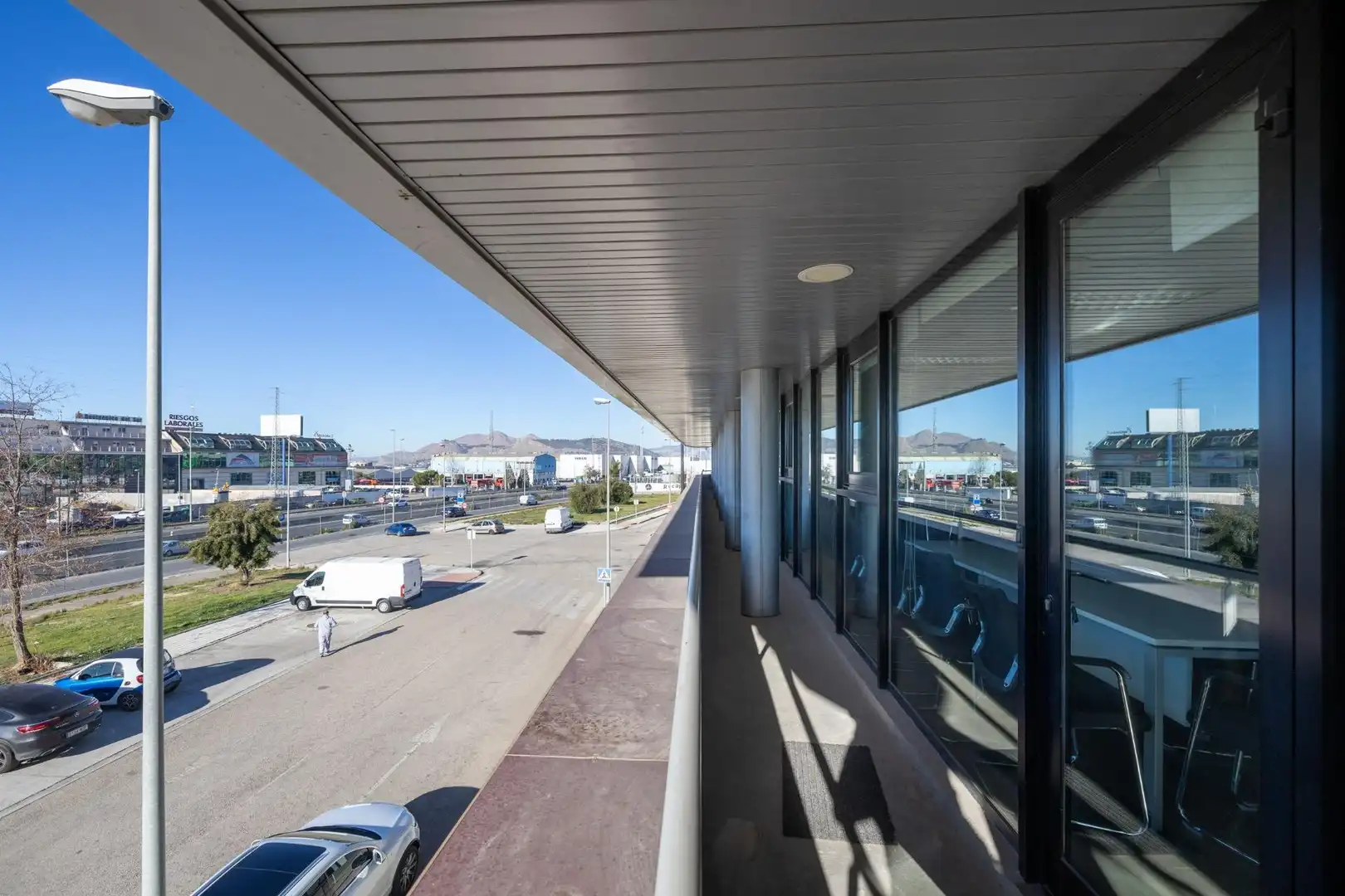 Inmuebles singulares con ascensor en venta en Peligros, imagen 7