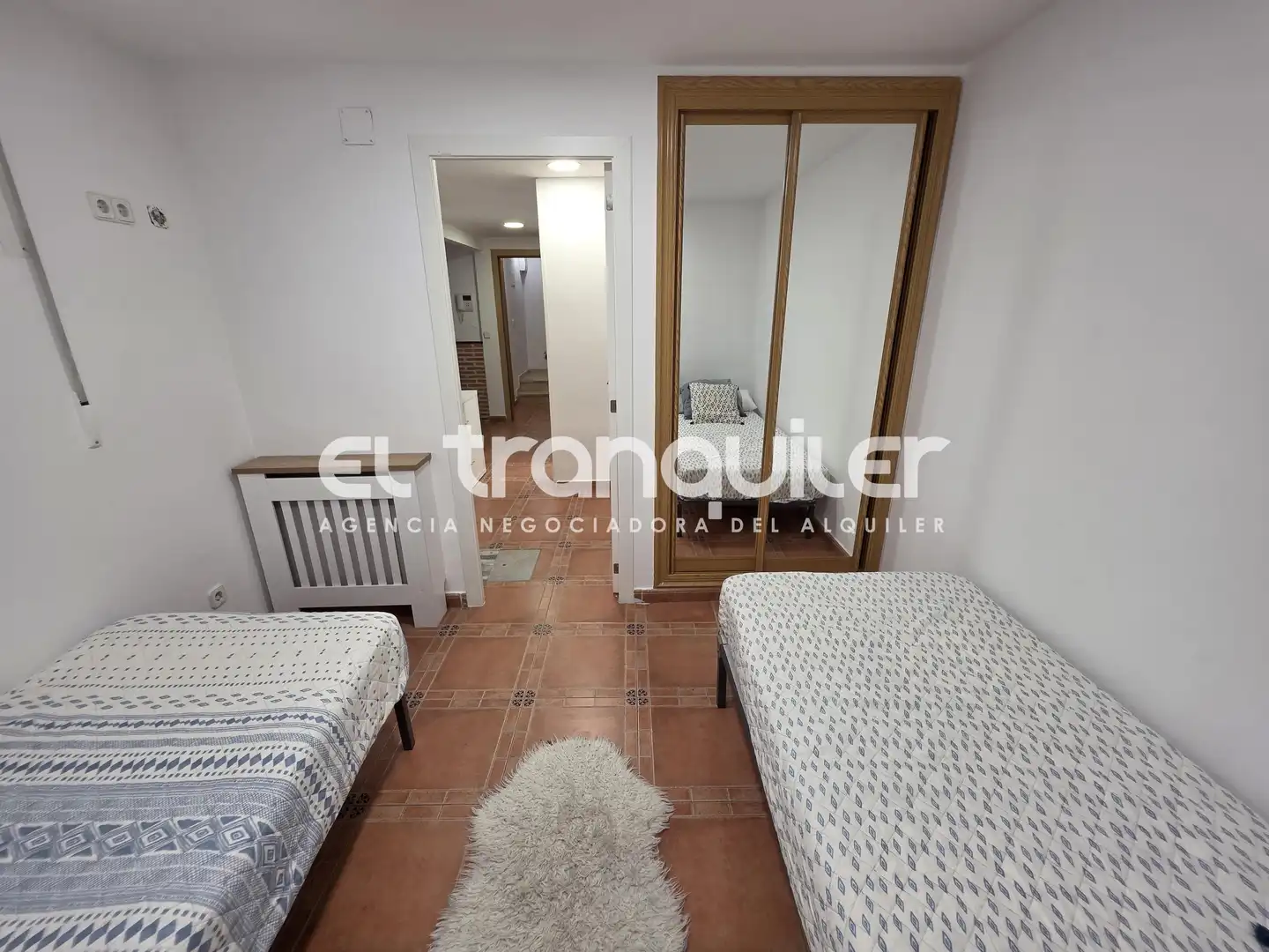 Habitación de Piso de alquiler en Madrid con Terraza, Amueblado y Lavadora