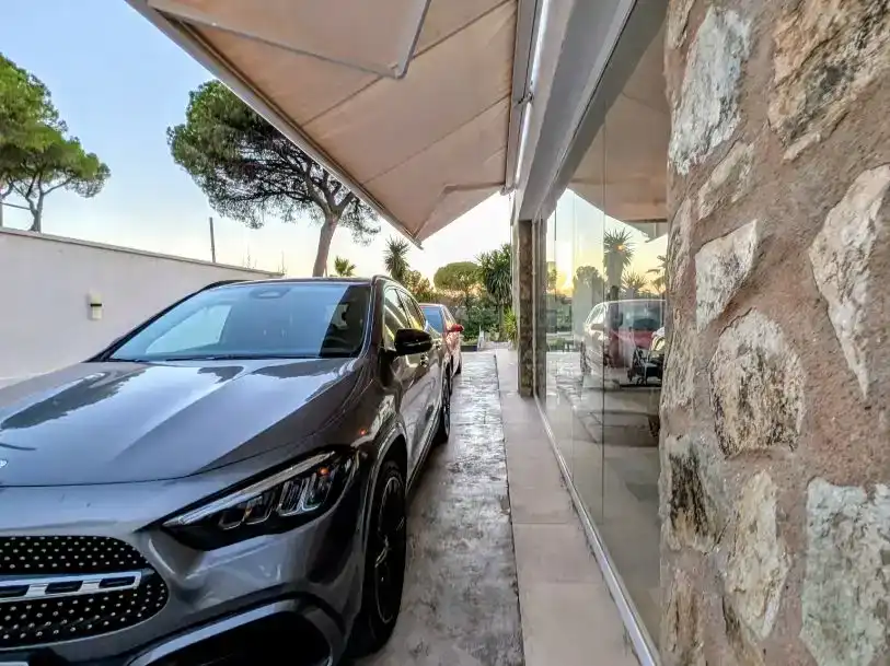 Aparcament de Casa o xalet en venda en Alcalá de Guadaira amb Aire condicionat, Piscina i Balcó