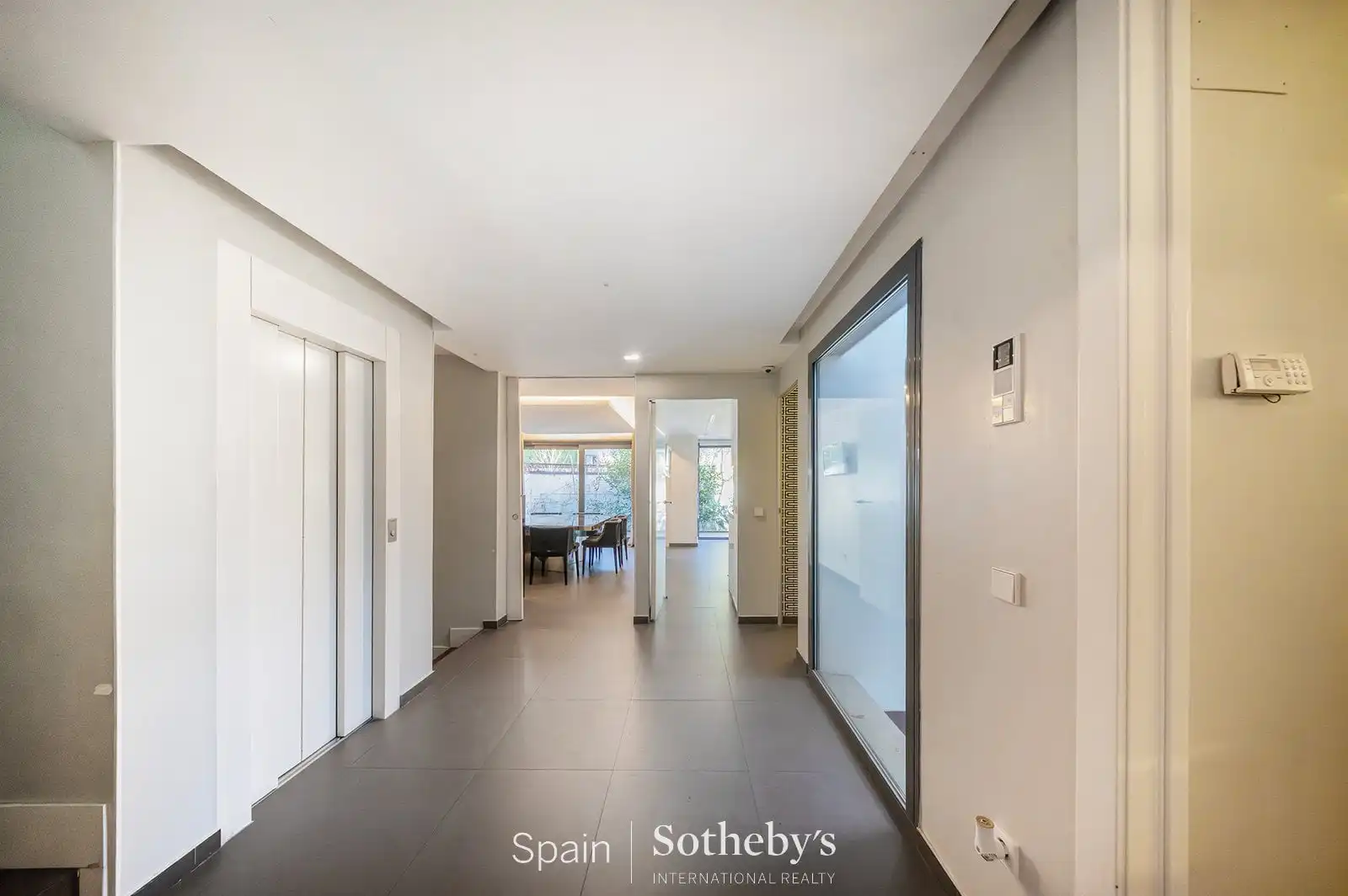 Casa o xalet en venda en Madrid amb Aire condicionat, Calefacció i Jardí privat