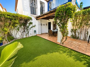 Erdgeschosswohnung mit Pool zum Verkauf in Benamara - Atalaya