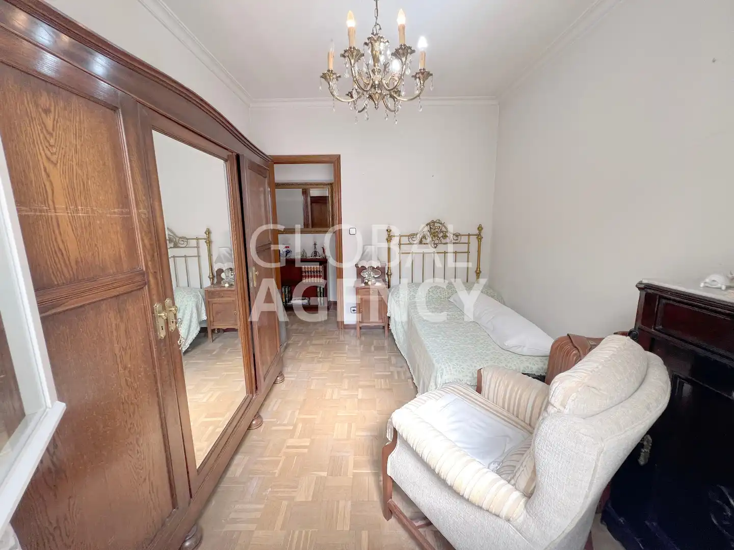 Bedroom of Attic for sale in Madrid  with Air Conditioner, Heating and Parquet flooring