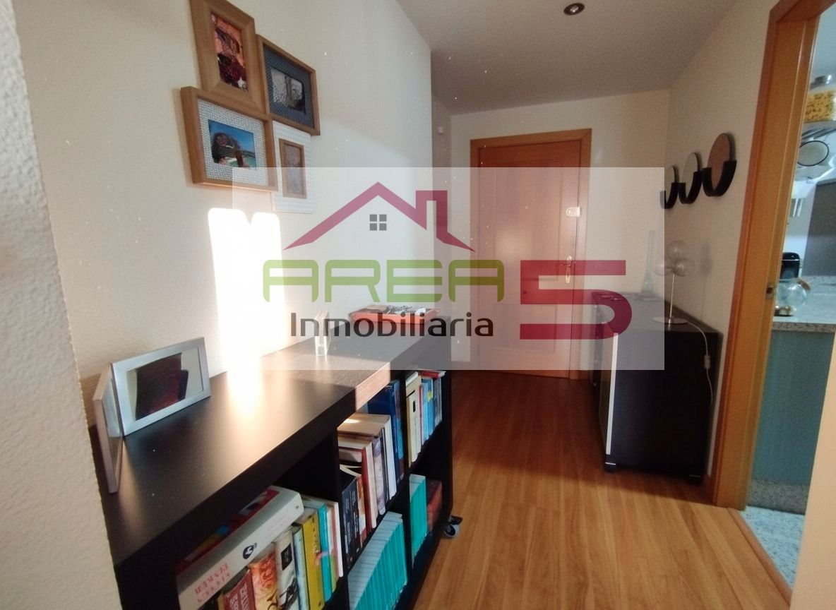 Bedroom of Flat to rent in Mérida  with Air Conditioner, Heating and Parquet flooring