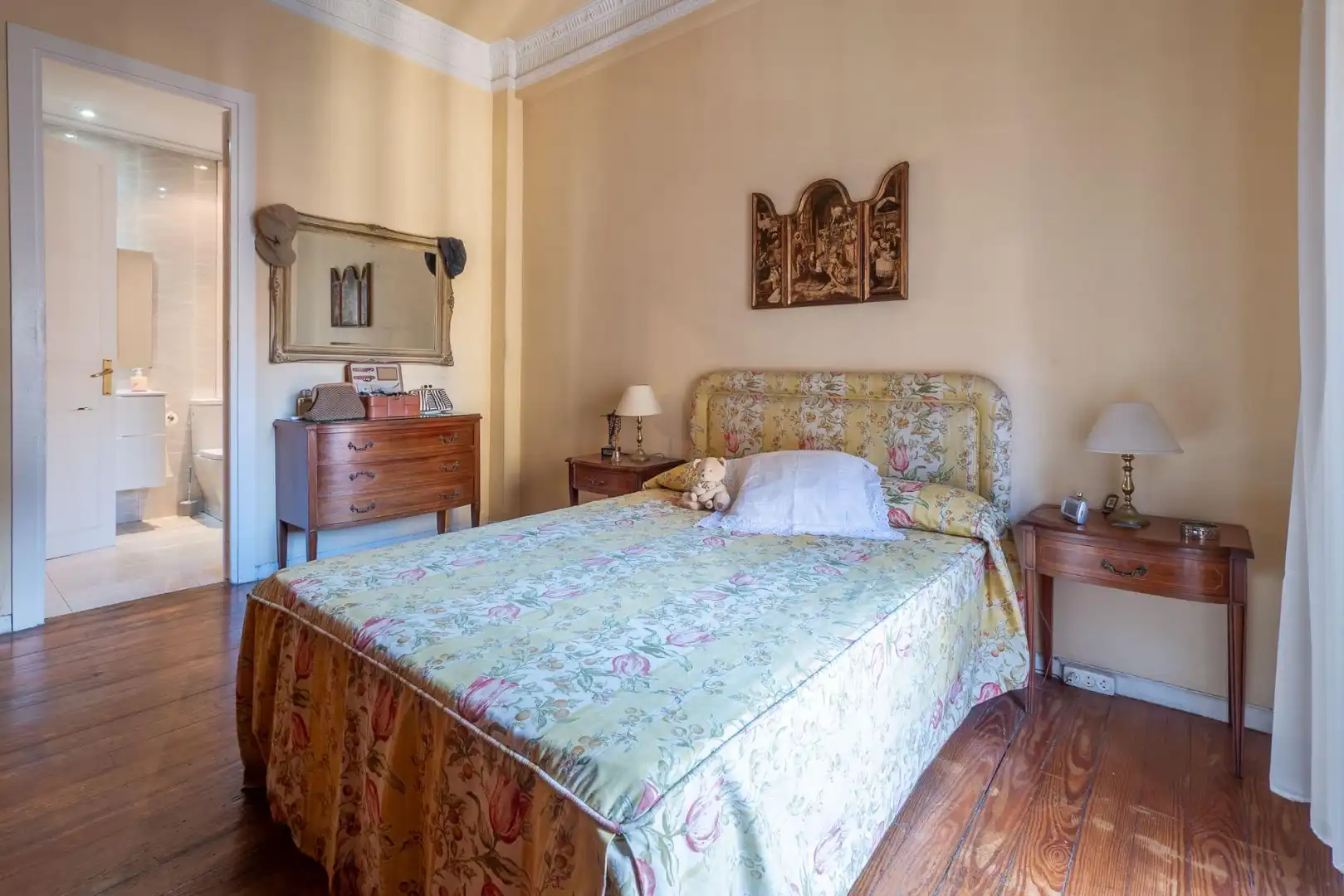 Habitación de Piso en venta en Donostia - San Sebastián  con Calefacción