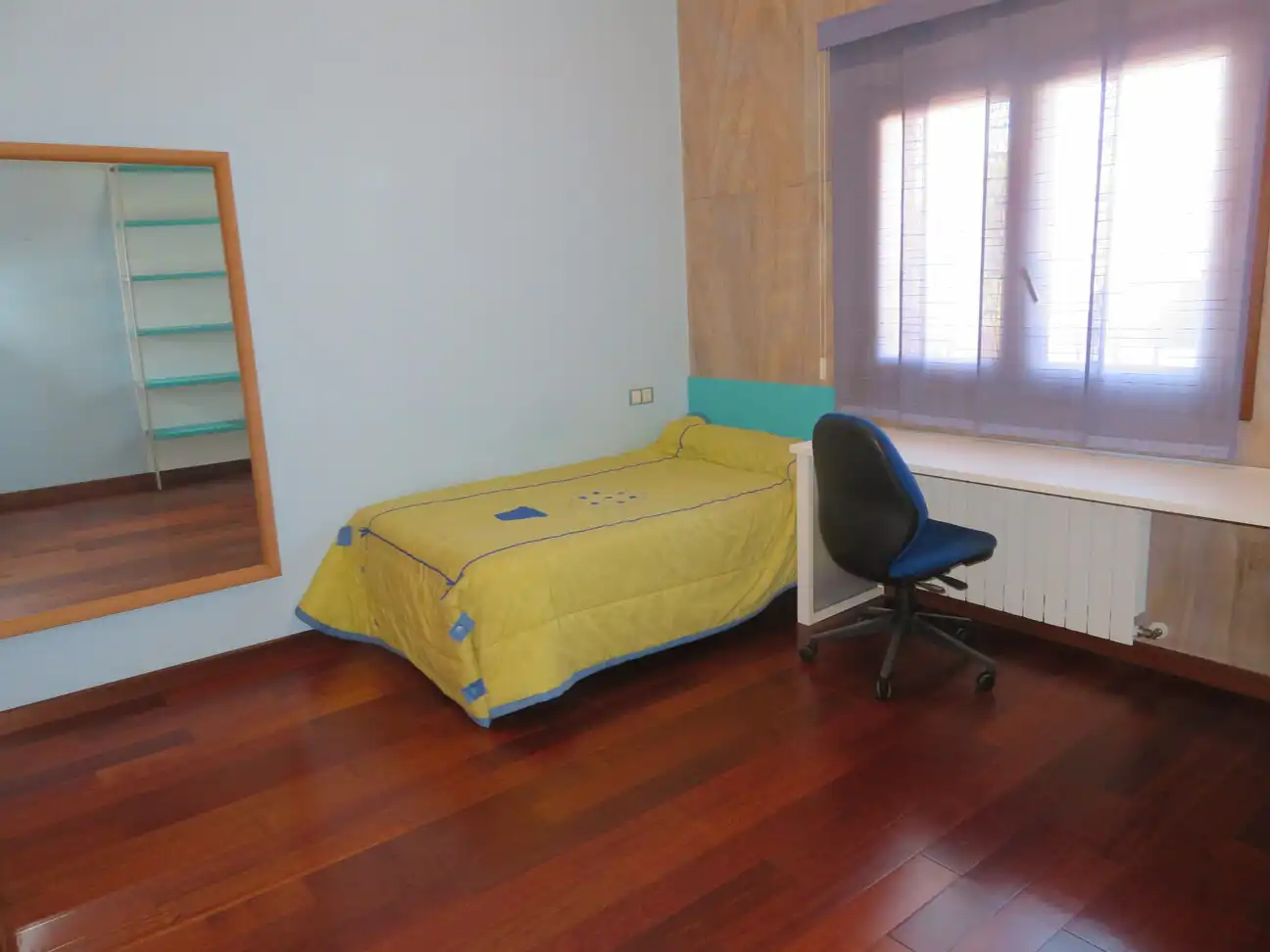 Habitación de Casa o chalet en venta en Els Poblets con Aire acondicionado, Calefacción y Jardín privado