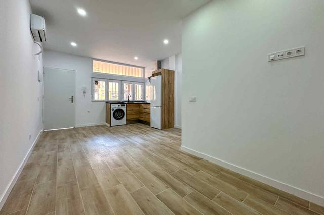 Local comercial en Venta en Aluche