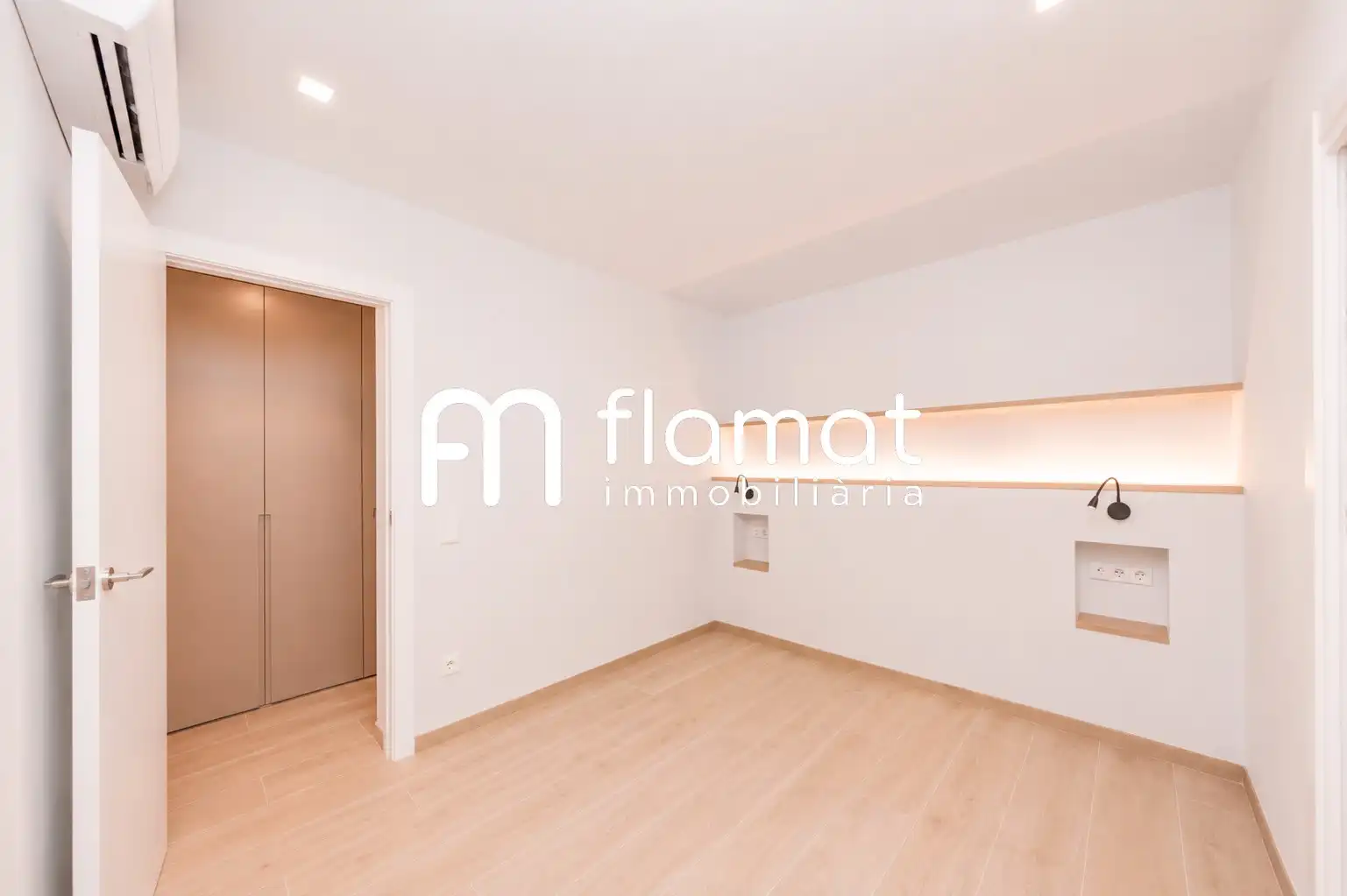 Piso con ascensor en venta en Carrer de Folgueroles, imagen 12