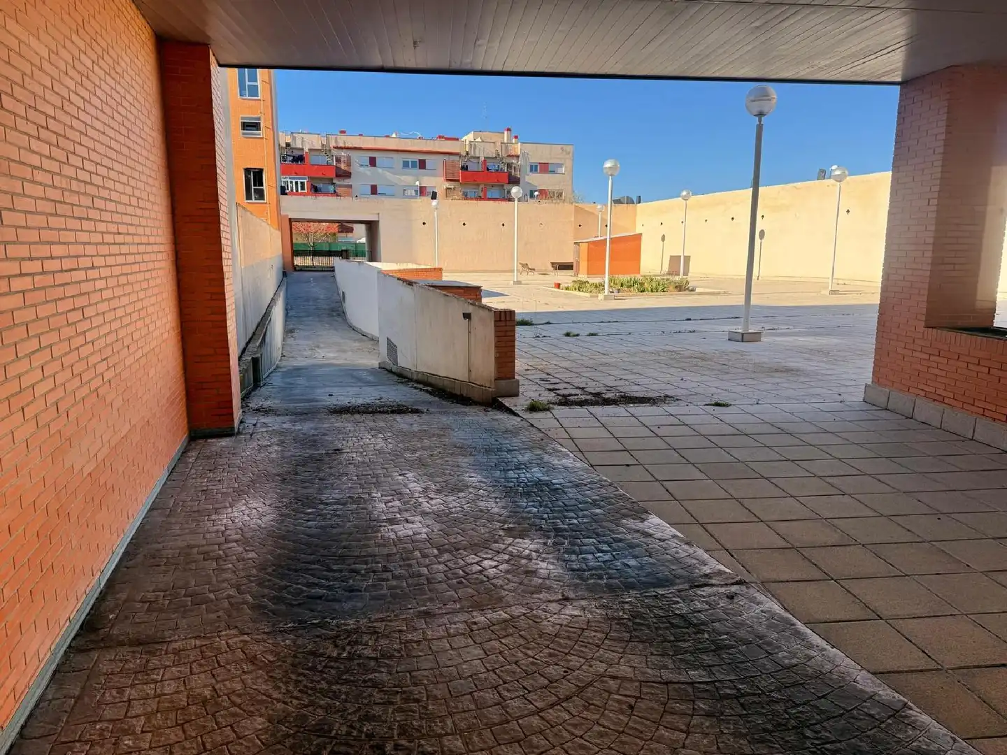 Parking de Piso en venta en Ávila con Trastero