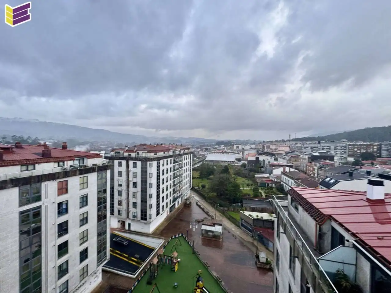 Vista exterior de Ático en venta en O Porriño   con Calefacción, Terraza y Trastero