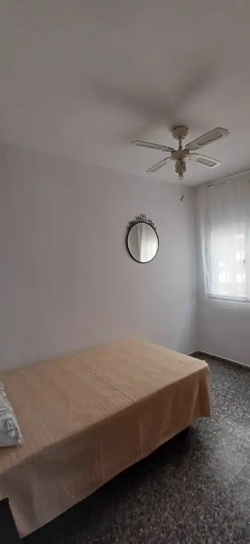 Habitación de Piso de alquiler en Málaga con Amueblado