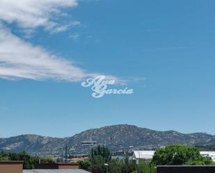 Vista exterior de Apartament en venda en Collado Villalba amb Calefacció, Jardí privat i Traster