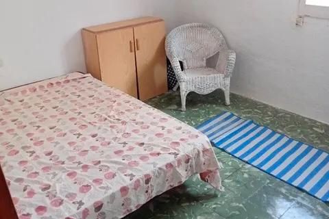 Dormitori de Casa o xalet en venda en Tortosa amb Terrassa