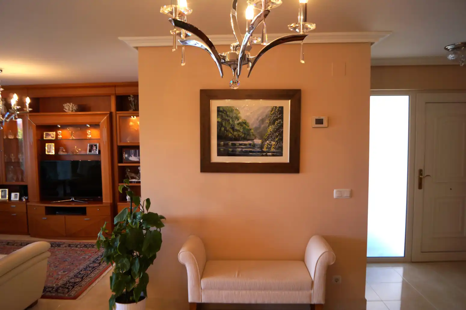 Sala d'estar de Casa o xalet en venda en Medio Cudeyo amb Calefacció, Jardí privat i Terrassa