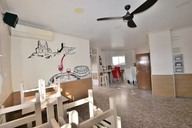 Local comercial en venda a Olvera, imagen 14