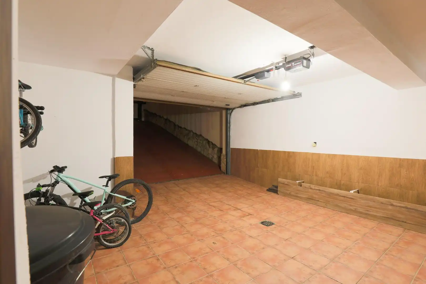 Haus oder Chalet zum Verkauf in Padul mit Klimaanlage, Heizung und Privatgarten