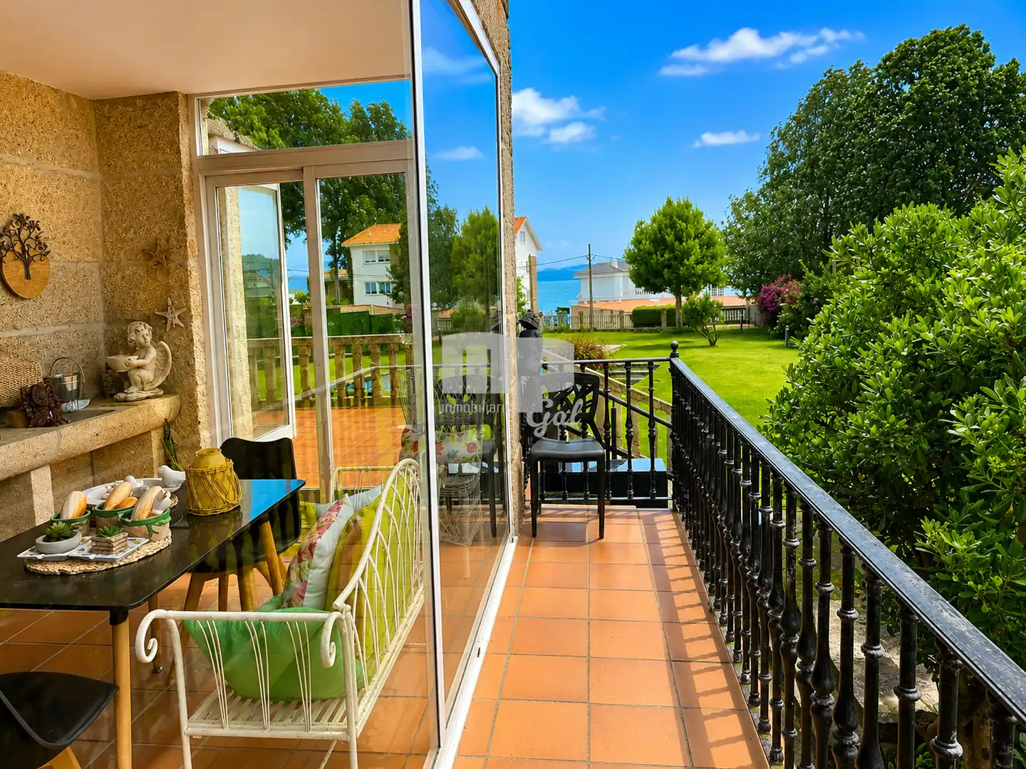 Terrace of Houses for sale in Vigo   with Heating, Private garden and Terrace
