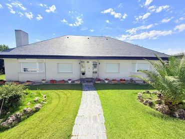 Villa con piscina in vendita a Parque Boadilla