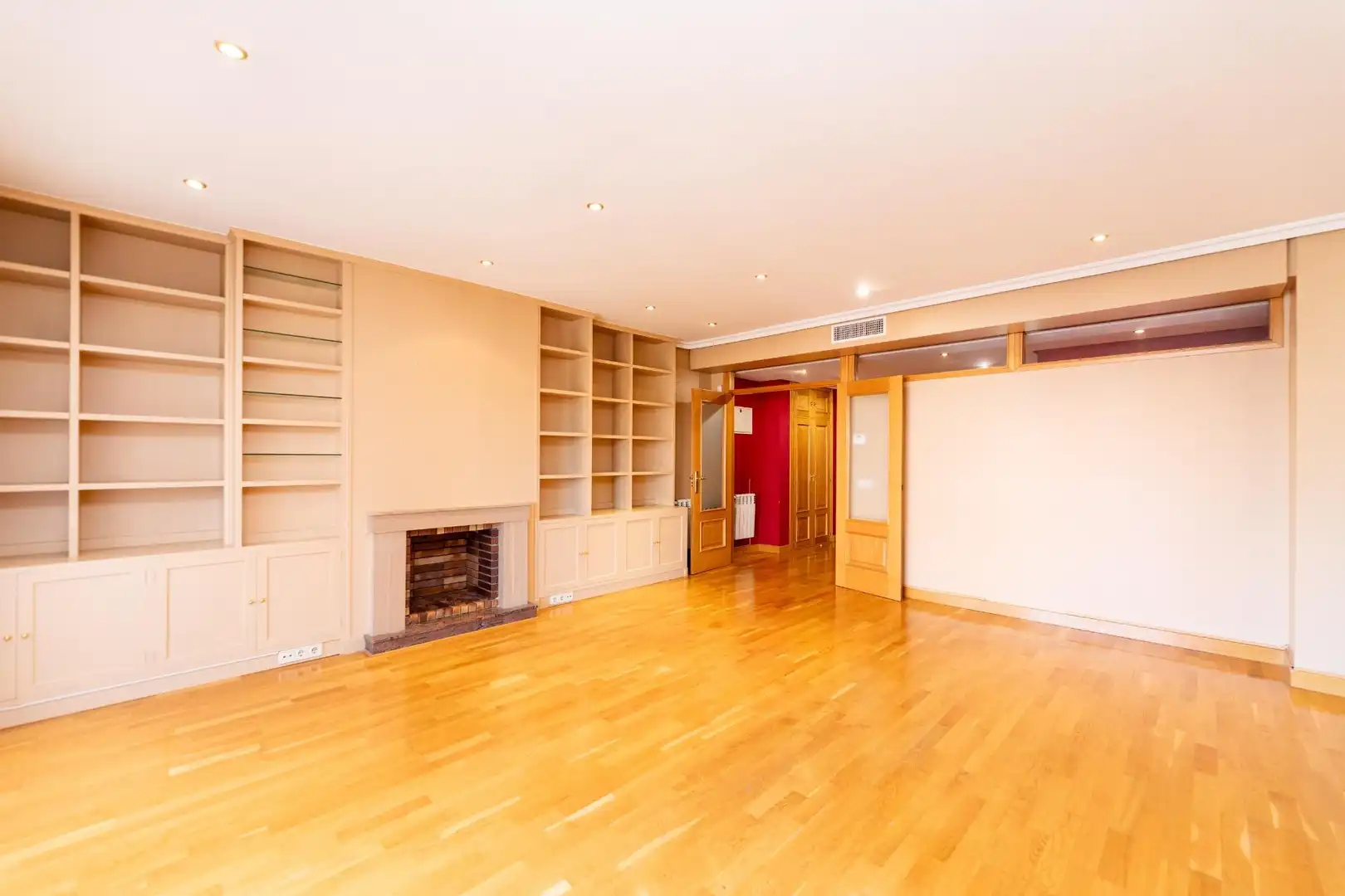 Flat for rent in Pozuelo de Alarcón  with Air Conditioner, Heating and Private garden