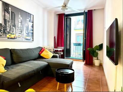 Living room of Flat to rent in  Madrid Capital  with Air Conditioner, Heating and Furnished