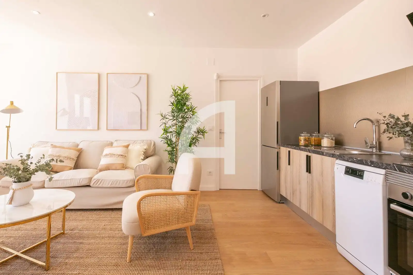 Living room of Flat for rent in Barcelona  with Air Conditioner, Heating and Parquet flooring