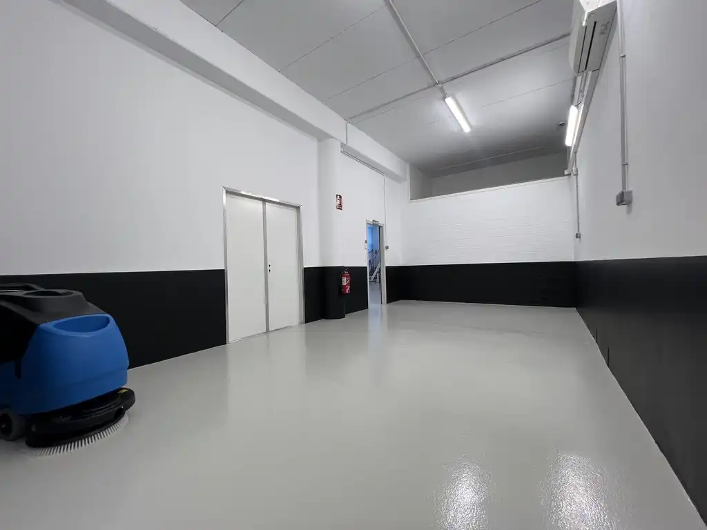 Nau industrial en venda a Calle Parroquia de Bergondo 16, imagen 13