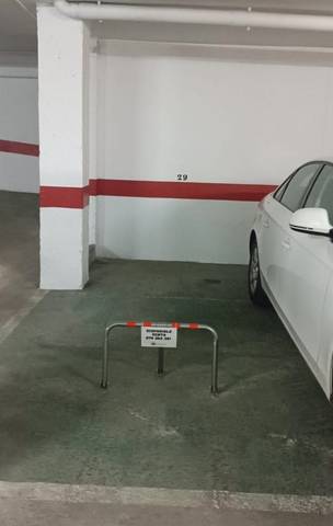 Garaje en Venta en Sabiñánigo Centro - Aurín