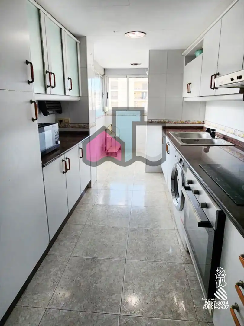 Cocina de Apartamento en venta en Cullera con Terraza, Amueblado y Horno