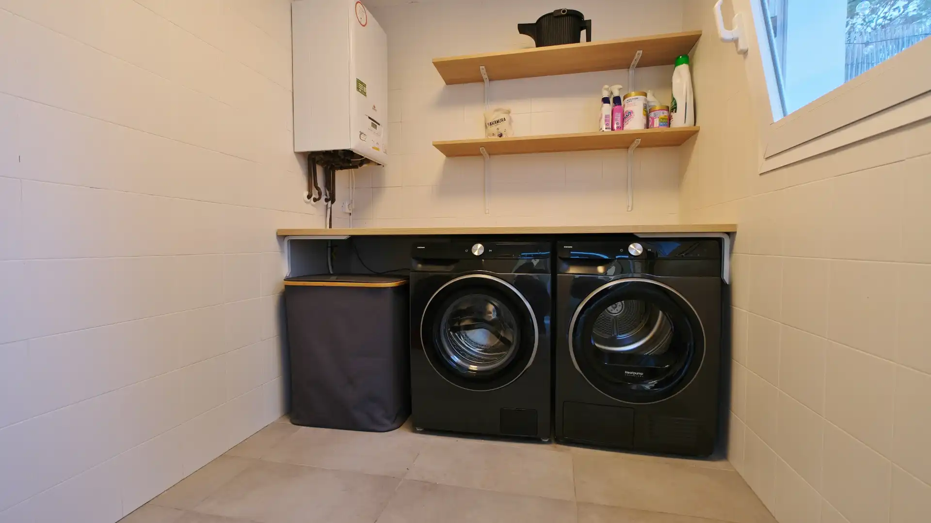 Cuina de Casa o xalet de lloguer en Sagunto / Sagunt amb Aire condicionat, Calefacció i Jardí privat