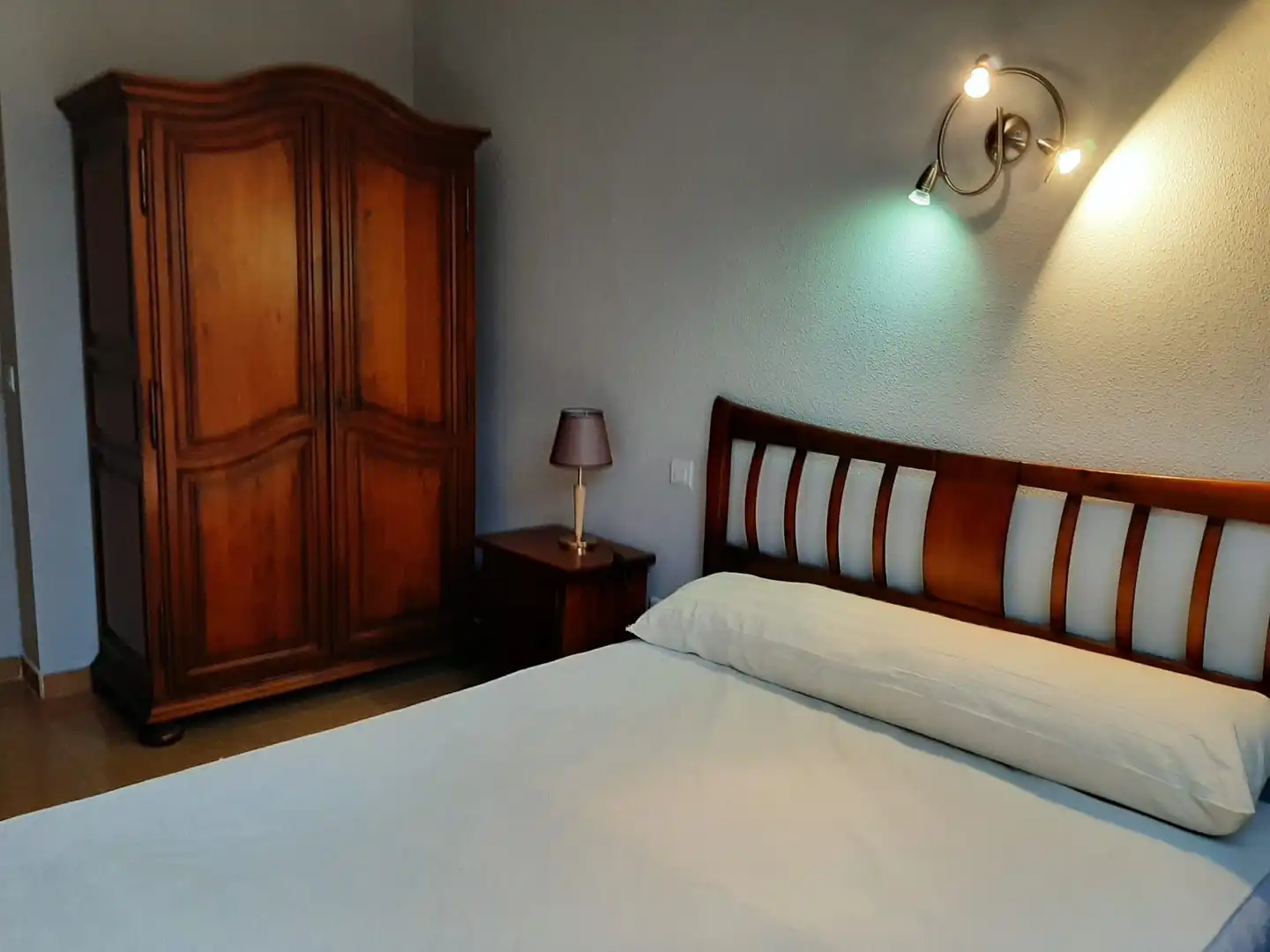 Bedroom of Duplexes for sale in Toledo  with Air Conditioner, Heating and Oven