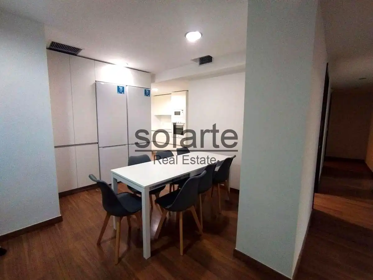 Piso en venta en De Xile, La Maternitat i Sant Ramon