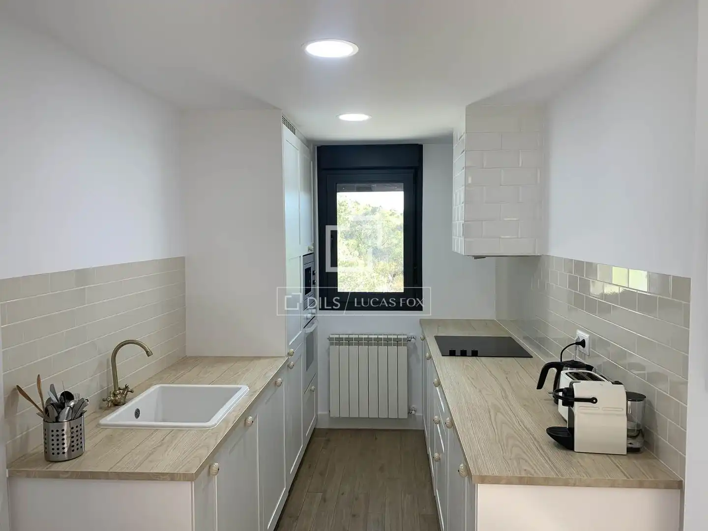 Cuina de Casa o xalet en venda en Torremocha de Jarama amb Calefacció, Jardí privat i Terrassa
