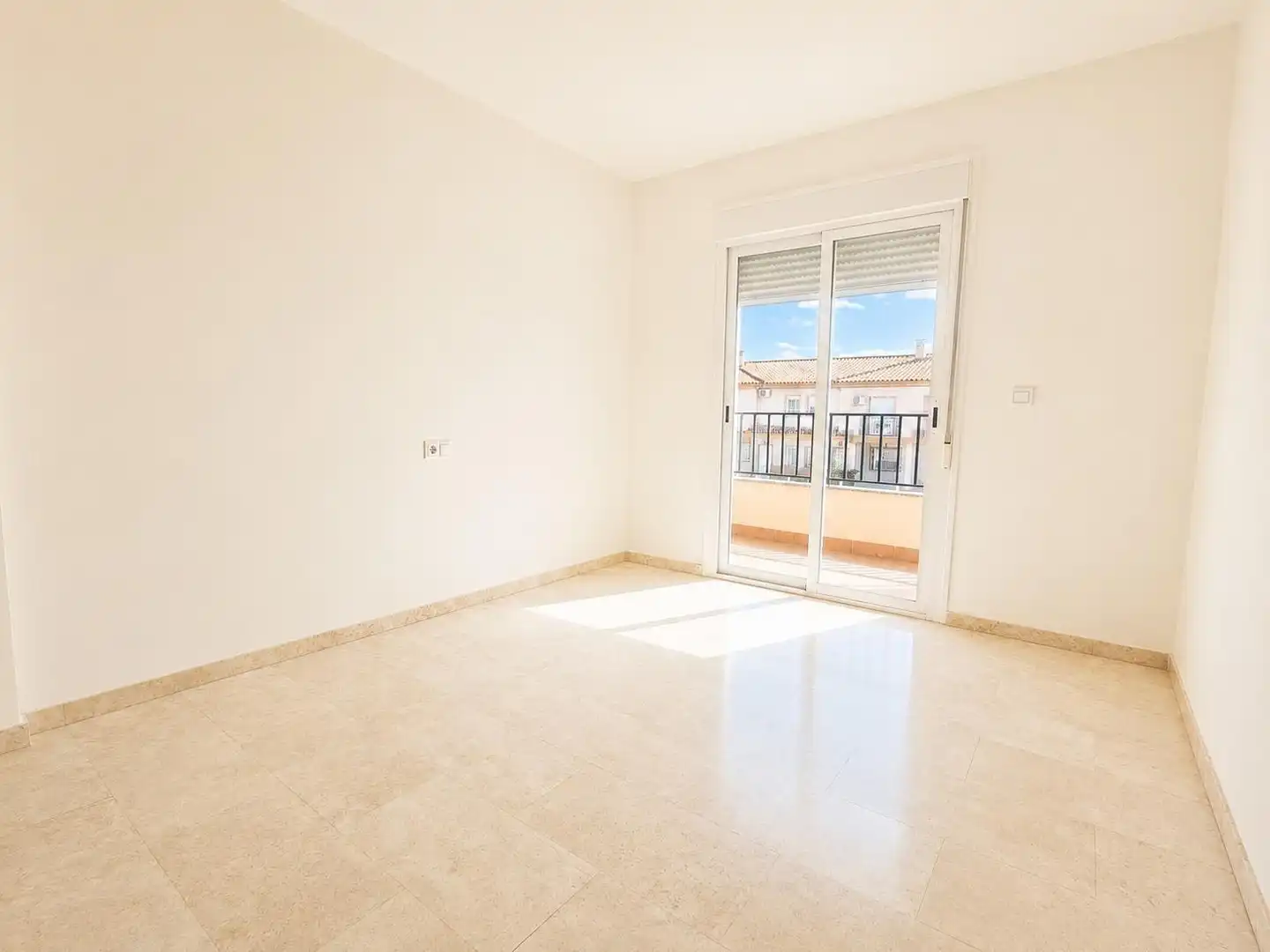 Bedroom of Detached homes for sale in Atarfe  with Air Conditioner and Heating