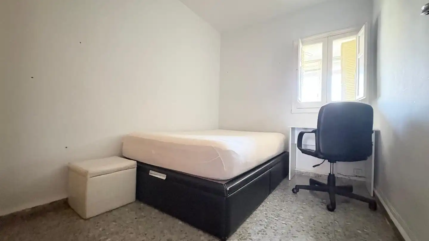 Wohnung zur Miete in Calle Ronda Ancha, Pryconsa - Juan de Austria
