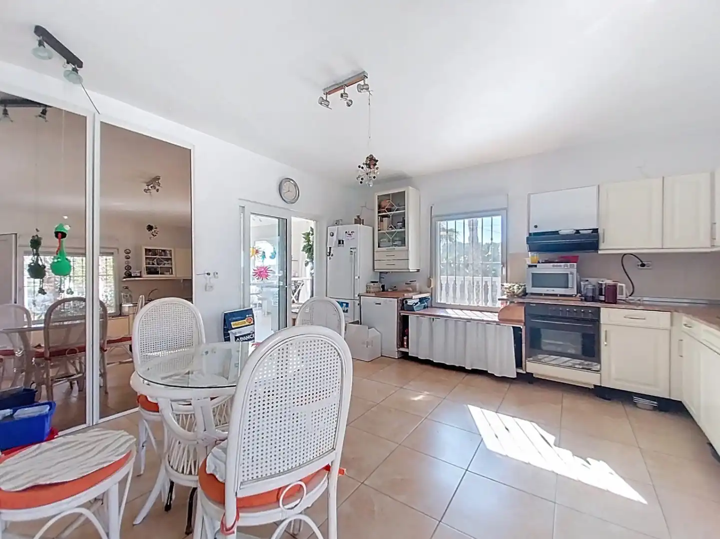 Cocina de Casa o chalet en venta en La Nucia con Aire acondicionado, Jardín privado y Terraza