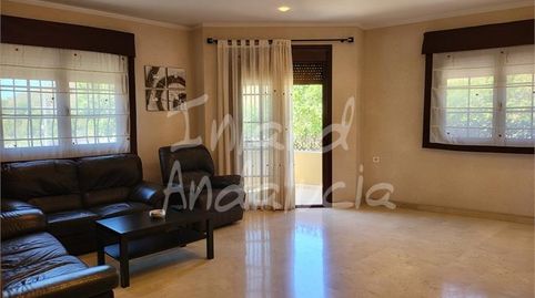 Foto 2 de Casa adosada en venta en Cuevas Bajas, Málaga